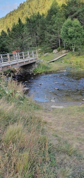 Acollidor Estudi Amb Encant Nordic I Amb Parquing, Al Costat De Grandvalira Канило Екстериор снимка